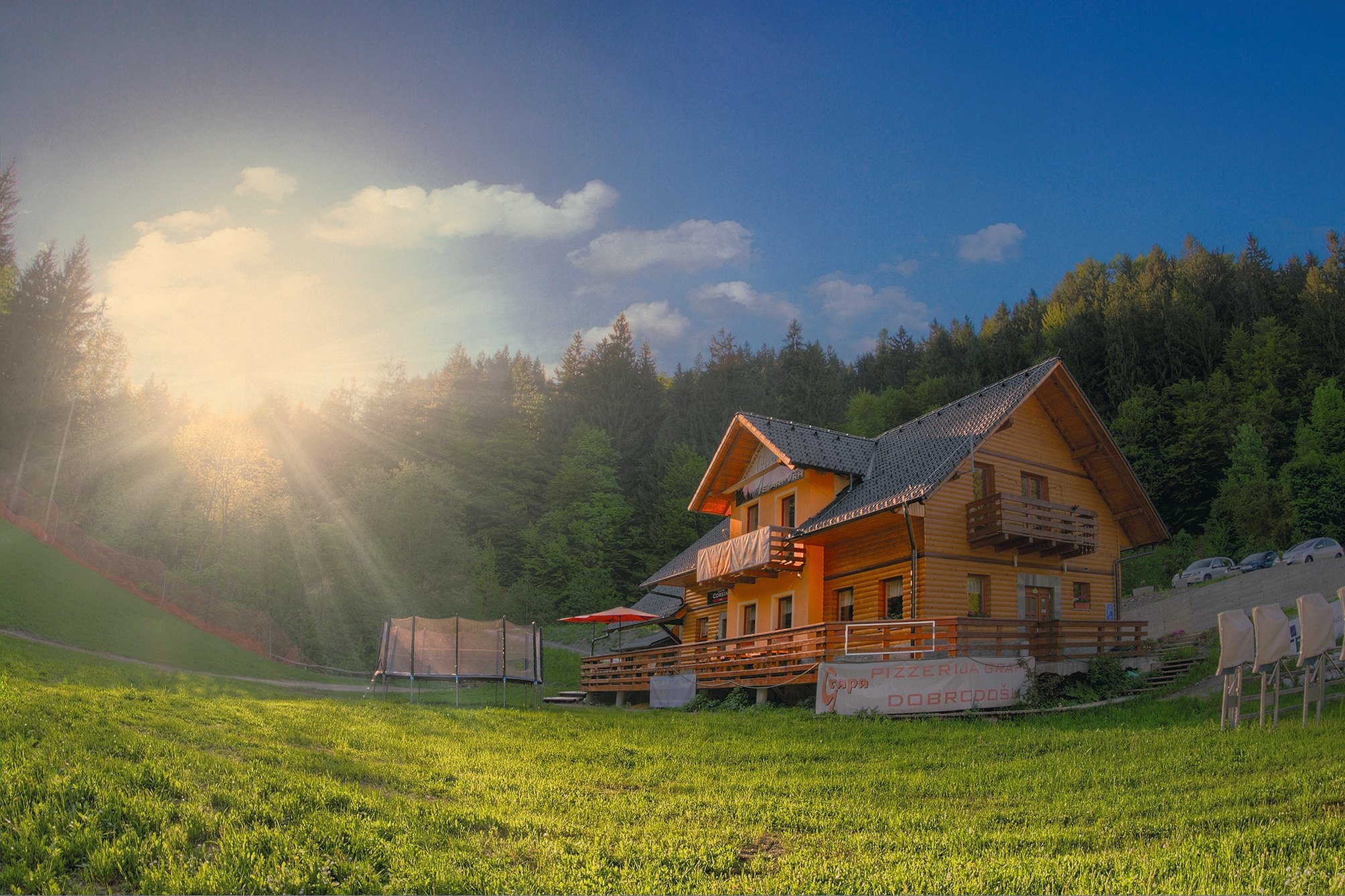 Gostilna in picerija GRAPA – Stari vrh